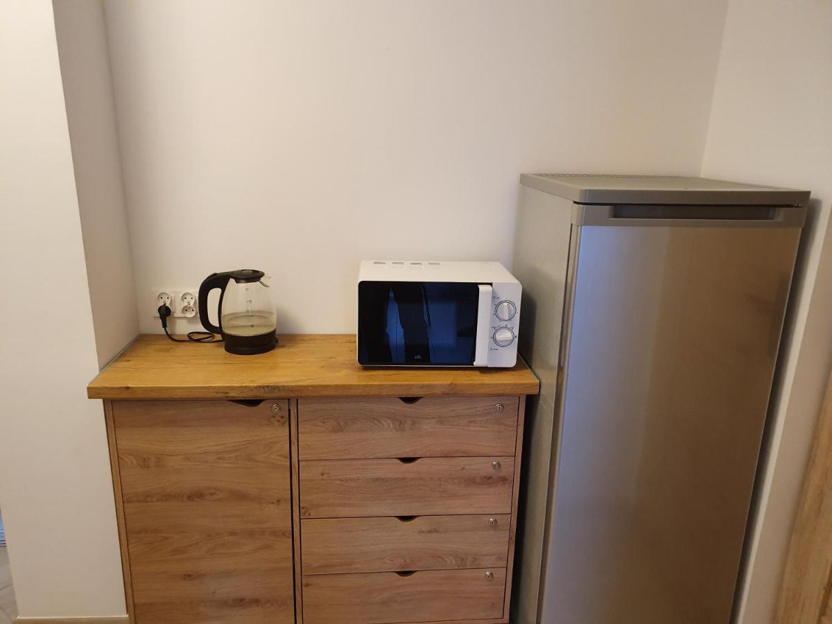 Hostel Mleczna - Metro Zacisze 华沙 外观 照片