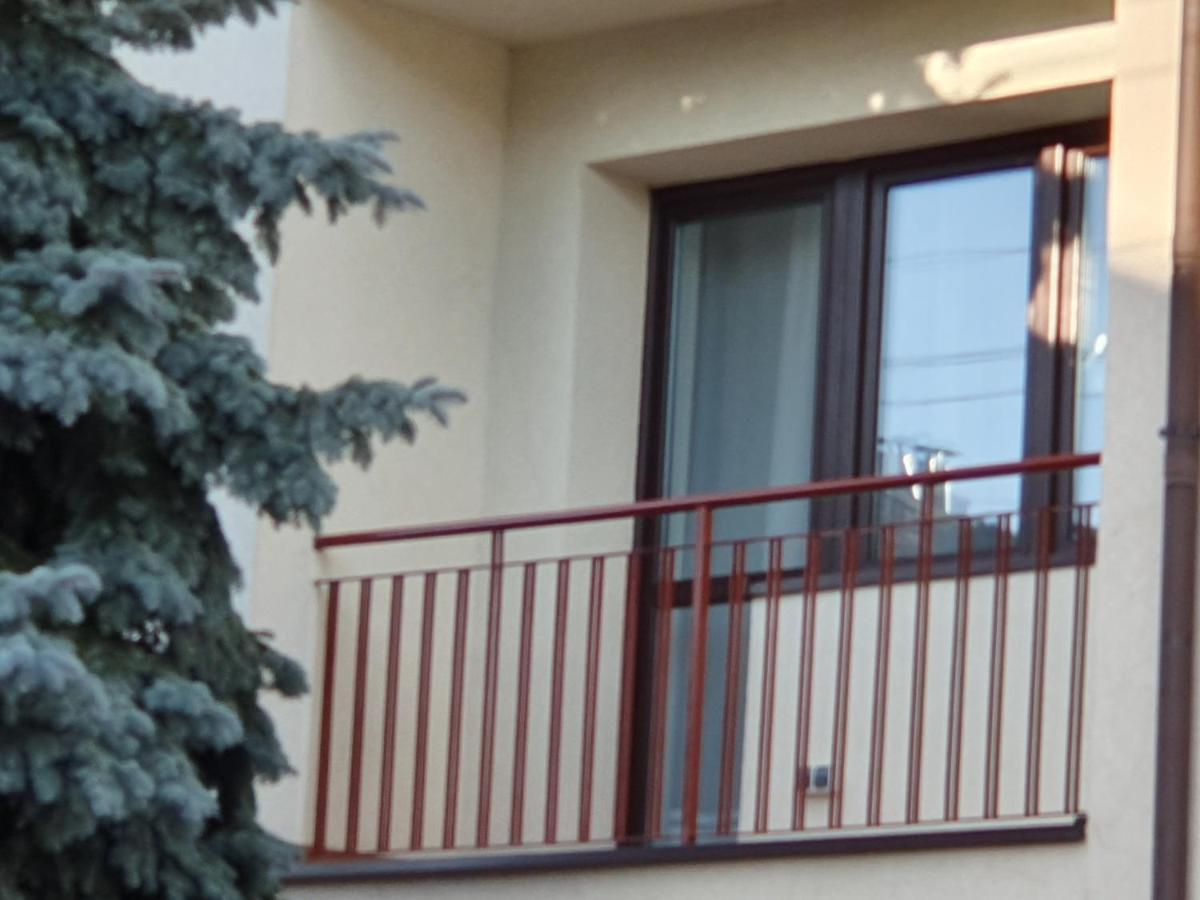 Hostel Mleczna - Metro Zacisze 华沙 外观 照片