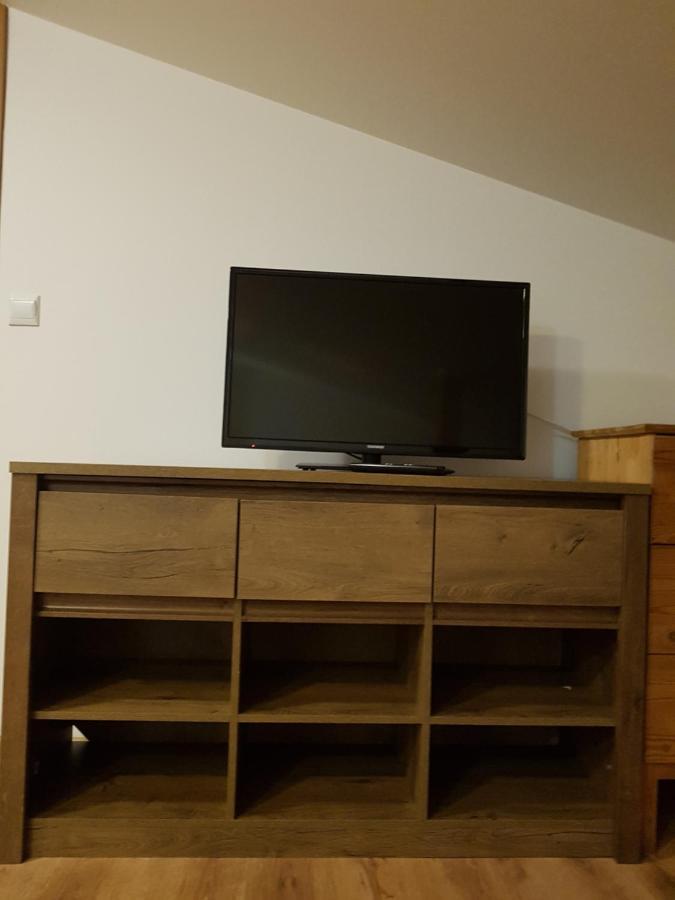 Hostel Mleczna - Metro Zacisze 华沙 外观 照片