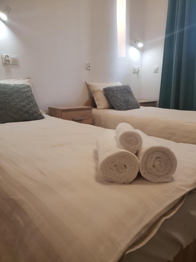 Hostel Mleczna - Metro Zacisze 华沙 外观 照片